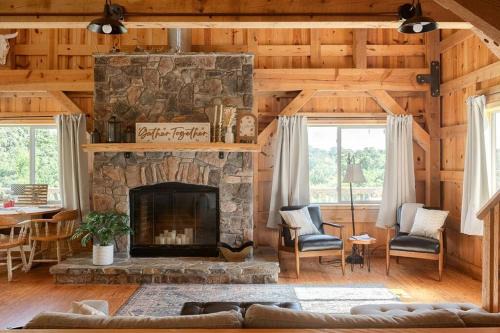 The Rustic Retreat