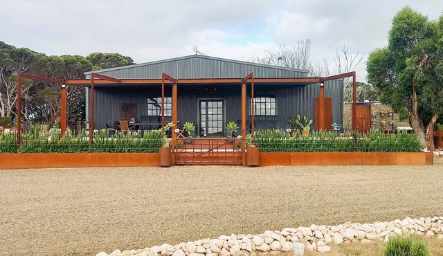 The Rusty Kangaroo - Spectacular Ocean View Premium Couples Retreat