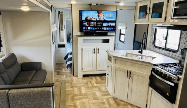 The RV Sleeps 8 - 36'