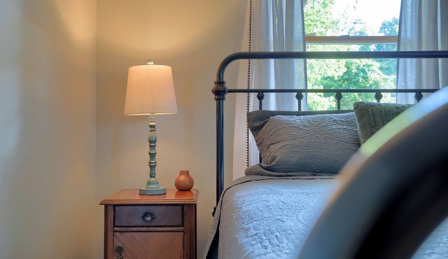 The Safe Harbor House/country view/3 bed/1 bath