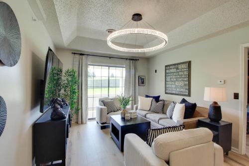 The Saint Hotel Boutique Suite Near Overland Park