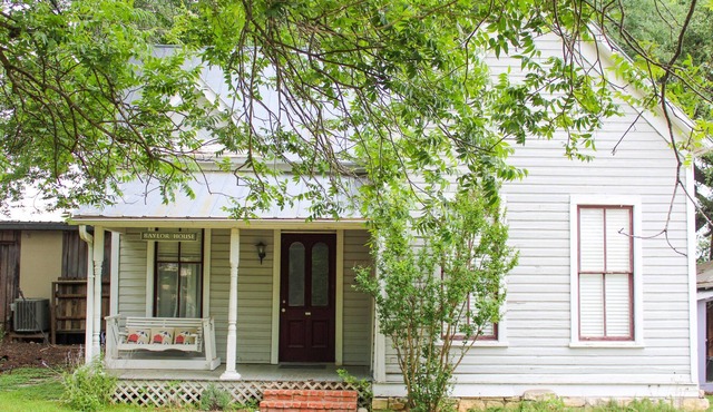 The Salado Inn Baylor Cottage