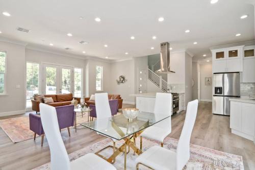 The Salma Plan: 4BR/3.5BA, 2600 Sq Ft, Near Campus