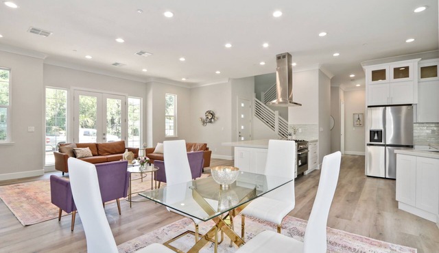 The Salma Plan: 4BR, 3.5BA, 2600 Sq Ft, Near Campus