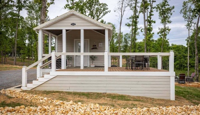 The Salt Shack ("In The Pines" at KY Lake) | 121 Pine Grove Lane, Dover, TN 37058