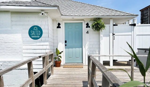 The Salted Bungalow: A boutique Fire Island beach retreat.