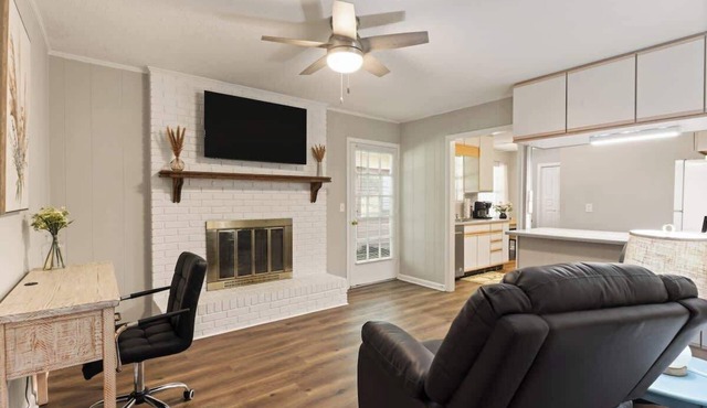 The Salty Seagull | 3 Bed, 2 Bath