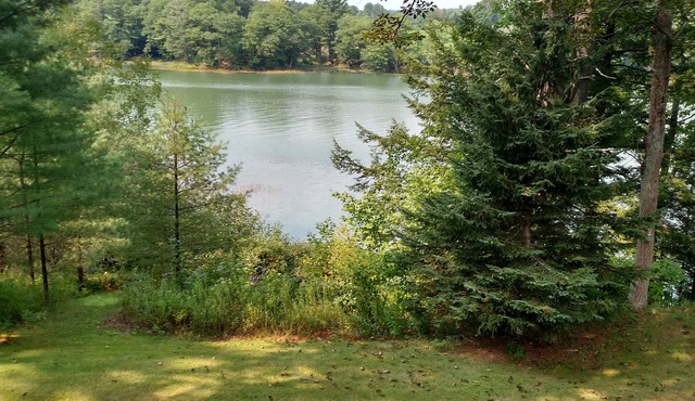 The Sanctuary- a lovely 2-bedroom home on a sweet quiet tidal cove in Freeport