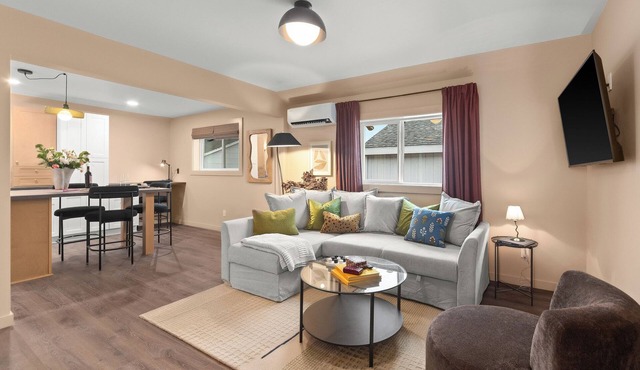 The Sanctuary at Garland: 1-Bedroom Oasis in the City