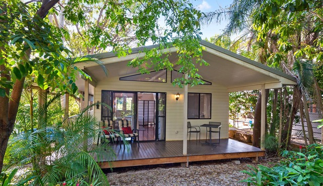 The Sanctuary ~ Self-Contained Studio ~ Bardon