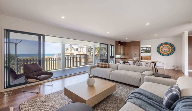 The Sand Castle - Mt Maunganui Beach