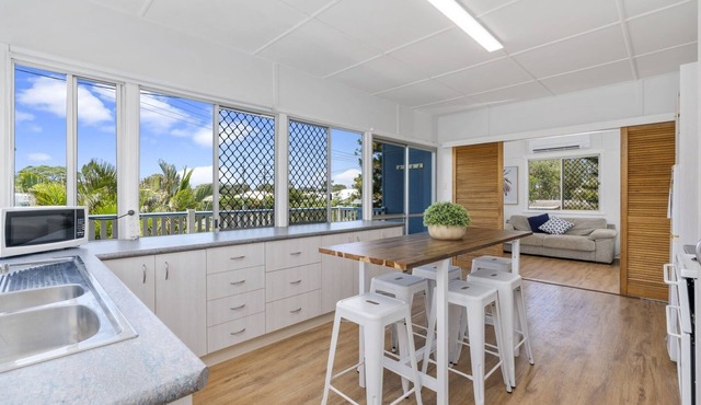 The Sand Ranch - Family Beach House