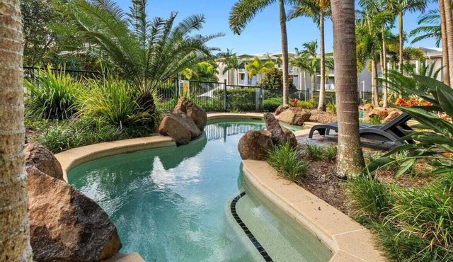 The Sand Resort Kingscliff - One Bed Plunge Pool (8122) - Holiday Management Co.