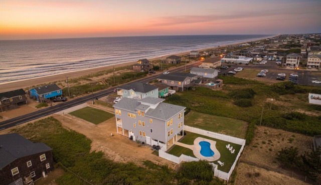 The Sandbar - Kitty Hawk MP 2.5, Semi Oceanfront, Ocean View, Elevator, Pool, Hot Tub