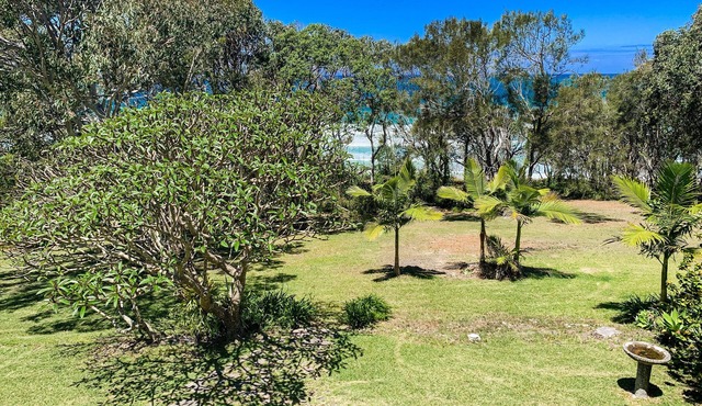 The Sandcastle Safety Beach - 4 Bedroom House