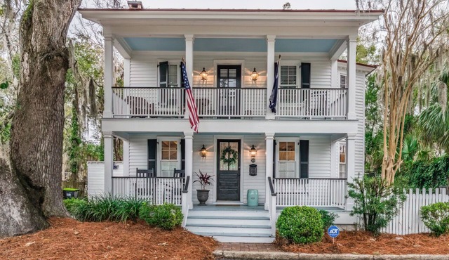 The Sandpiper - Just Steps to Downtown Beaufort and Beaufort River