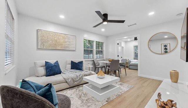 The Sands- 2 Miles To Atlantic Ave - Steps to Beach