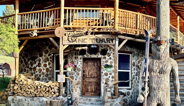 The Sasquatch Sanctuary- “Montana’s Most Creative Vacation Retreat”