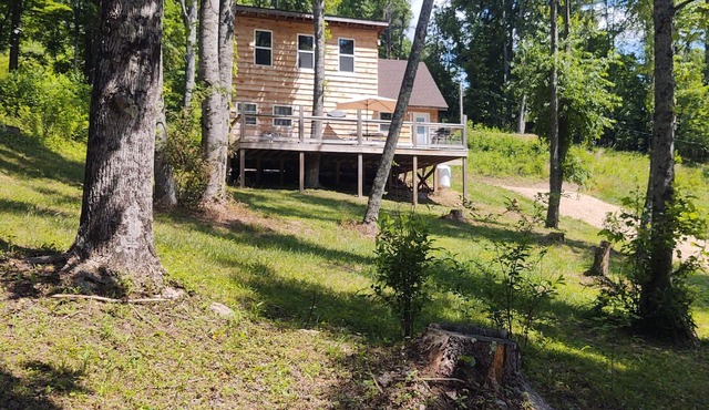 The Sawdust Cabin, quiet setting in East Tennessee!