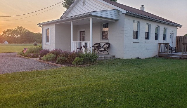 The School House of Gettysburg, rural setting close to main attractions