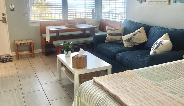 The Sea Star is an adorable seaside studio with a gorgeous ocean view!