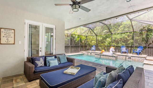 The Seagrape Villa -Family Friendly- Luxury Accommodation in Paradise