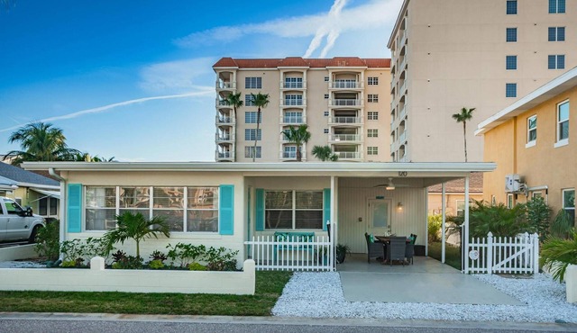 The Seagull beach cottage is steps to the beach.