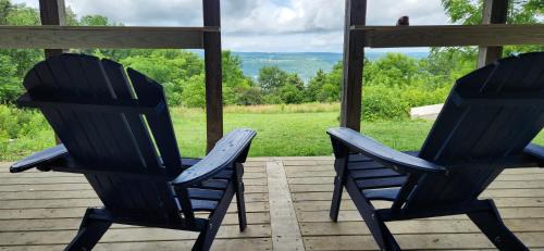 The Seneca Sunset Suites