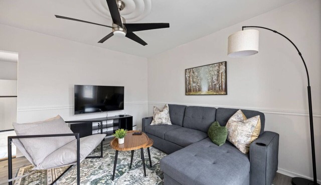 The Serene Walkerville Stay