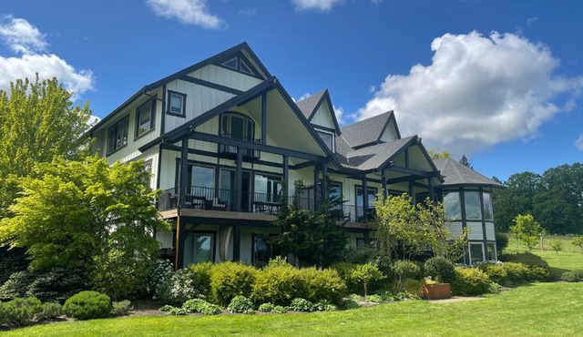 The Setting Inn Willamette Valley