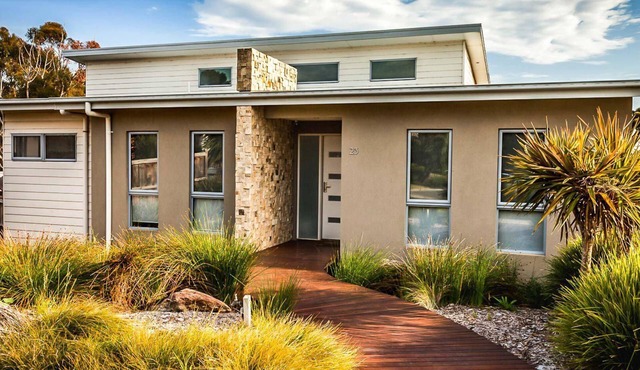 The Shack - sleeps 10