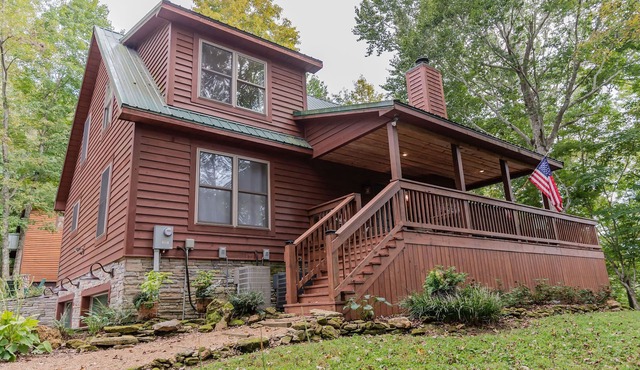 The Shady Pine @ Barren River Lake,KY~Lakefront, Hot tub,Mammoth Cave Nat'l Park