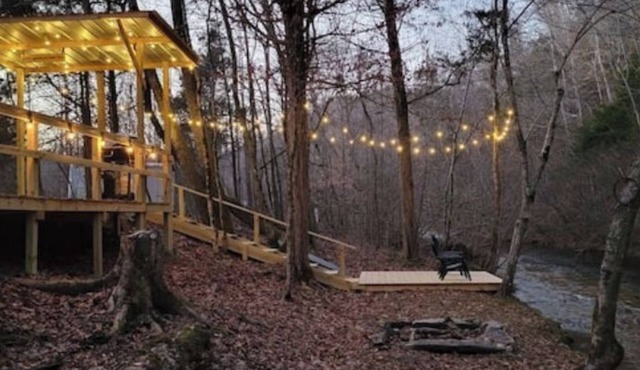 The Shanty by the Creek