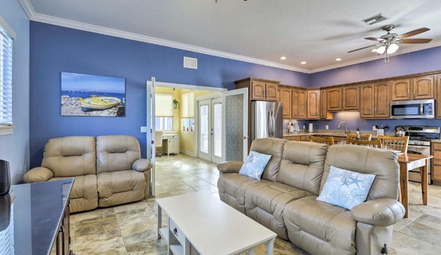 The Shell House in Titusville Pool, Golf Access