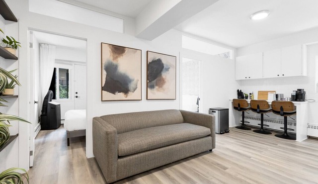 The Sherbrooke Suite