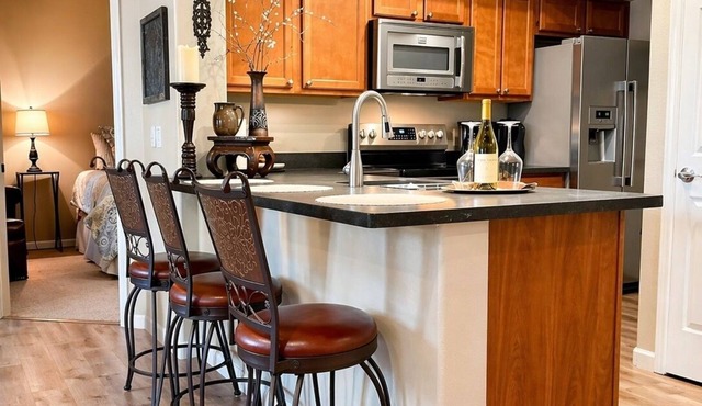 "The Signature" Luxury Resort! Beautiful Scottsdale condo ~McDowell Mountain