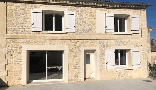 THE SIGNORET HOUSE IN THE COUNTRYSIDE NEAR BORDEAUX