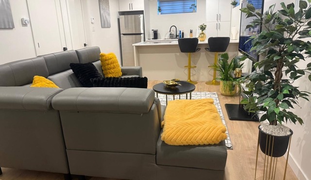 The Silk Citadel Comfortable Private Suite