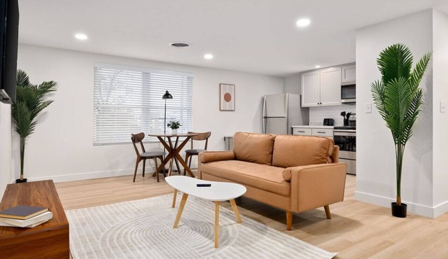 The Silo 5- 1 BD Urban Haven