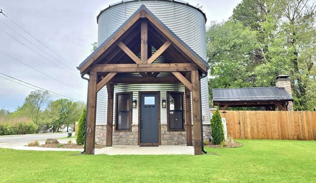 The Silo House - Bold Modern Design