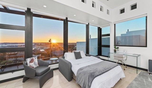The Skylight House with water views!