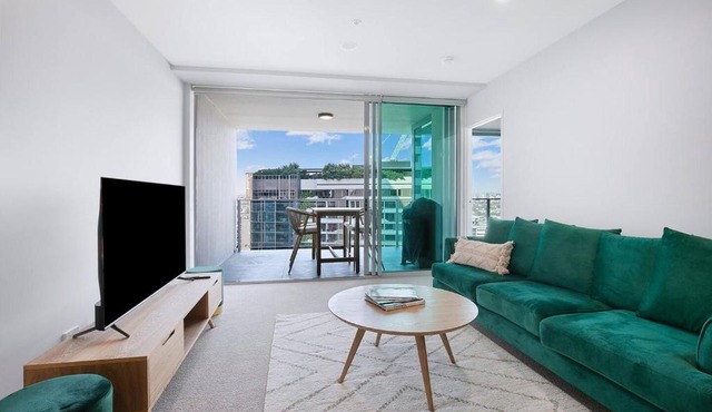 The Skyring - Effortless Resort-style Living