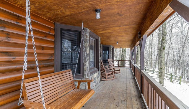 The Smore the Bearier - Beautiful 3 bedroom home near Boone