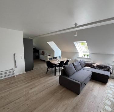 The Snowdrop - New Exclusive 4 bedroom house, up to 8 persons - 155m2 - Free Parking