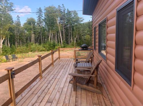 The Snuggy - NEW! Oceanview - Private - Eco-Lux - King Bed - Adults Only!