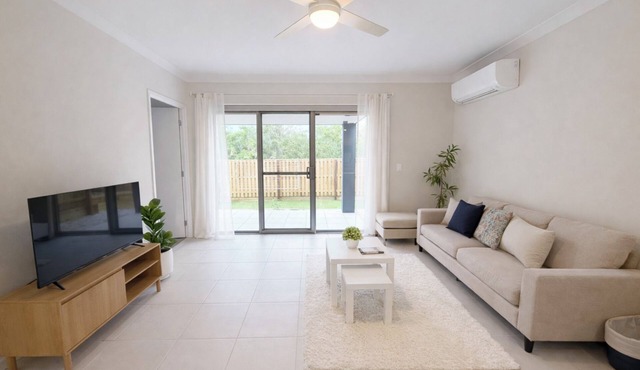 The Soft Stay | Elegant Modern Home in Ripley