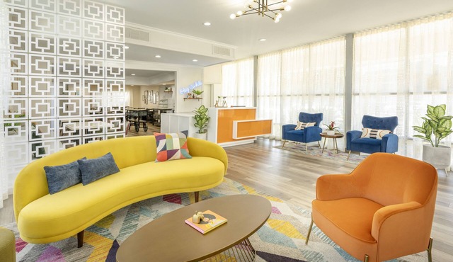 The Sojourn Los Angeles - Sherman Oaks