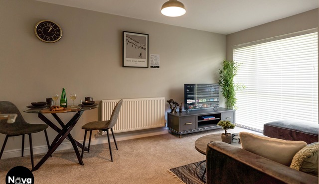 The Solihull Luxe | Free Parking NEC Airport JLR