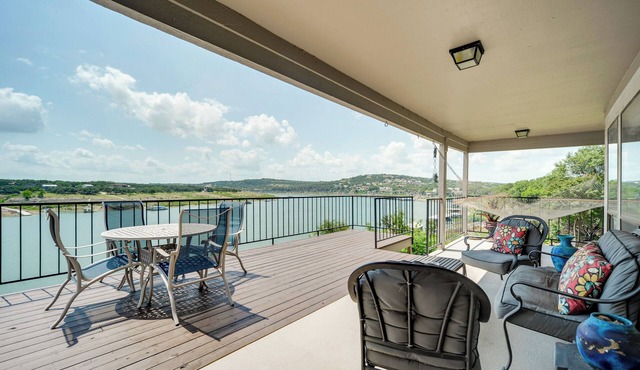 The South Shore of Lake Travis: Spicewood Condo