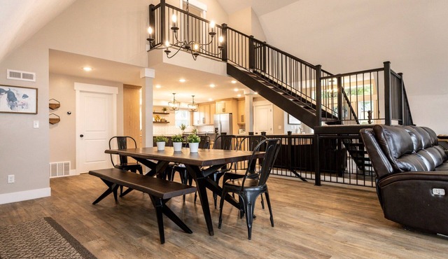 The spacious “LavaBarn” in Lava Hot Springs